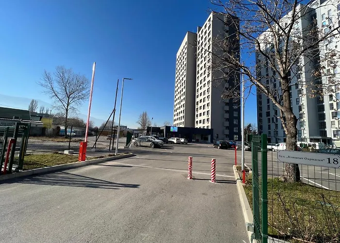 Апартаменты Vitosha View With Parking
